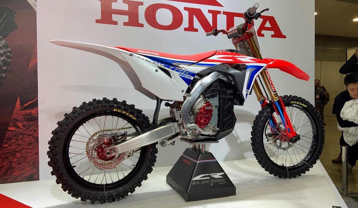 Honda CR elétrica estreia em competições off-road