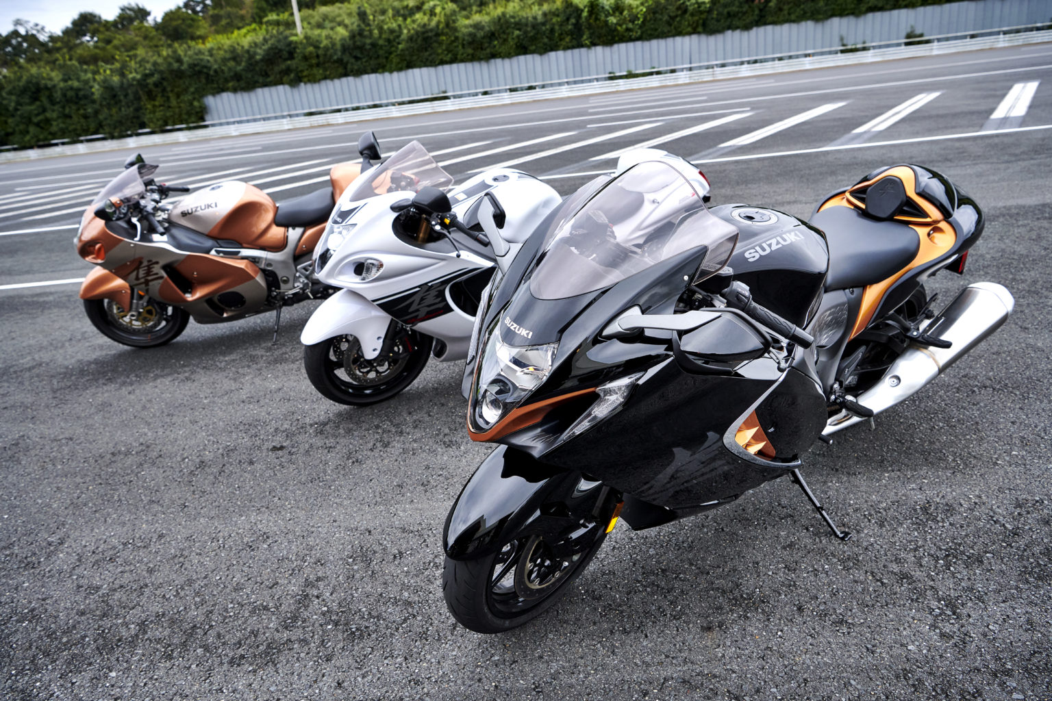[Imagem: gsx1300rrqm2-action-47-1-1536x1024.jpg]