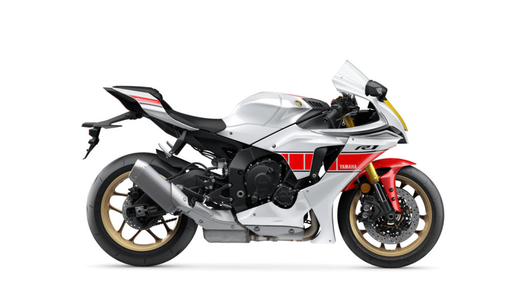 Yamaha R1 'modo pista': esportiva ganha preparação de fábrica - MOTOO