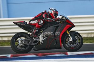Ducati V21L de MotoE mais rápida em partida que uma MotoGP! thumbnail
