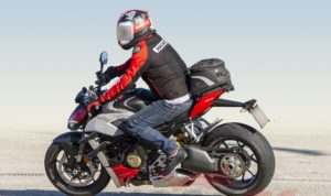 Scoop: Atualizações na Ducati Streetfighter V4 de 2023 thumbnail