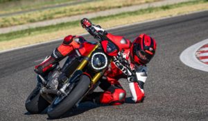Ducati Monster SP 2023: Divertidamente ‘louca’! thumbnail