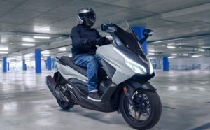 EICMA 2022: Honda Forza 125 aposta na elegância thumbnail