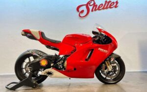 Motos de sonho: Uma Ducati Desmosedici RR colocada à venda thumbnail