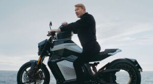 O projeto conjunto de Mika Hakkinen e da Verge Motorcycles thumbnail
