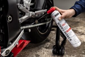 Ipone X-Trem Chain Road e Offroad: Sprays de corrente para manter a sua moto impecável thumbnail