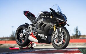 Ducati Panigale V4 SP2 30° Aniversário 916 confirmada thumbnail