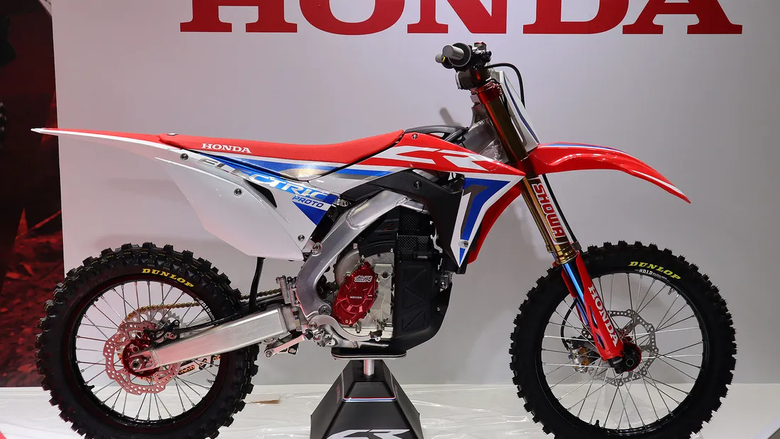 Moto elétrica da Honda CR-E Proto estreia com sucesso no motocross -  Motopel Concessionária de Motos Honda