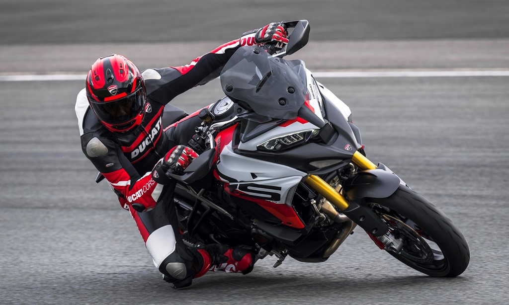 A Gazeta  A nova Ducati Multistrada V4 RS tem a proposta de ser a  motocicleta da categoria Turismo mais esportiva de todos os tempos