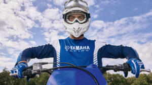Coleção Yamaha 2024: Espírito Sport Racing, clássico e retro thumbnail