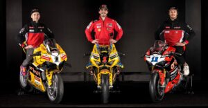 Ducati Panigale 2023 Replica: 5 edições especiais para celebrar uma temporada triunfante thumbnail