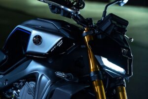 Yamaha trabalha em faróis a laser para motos thumbnail